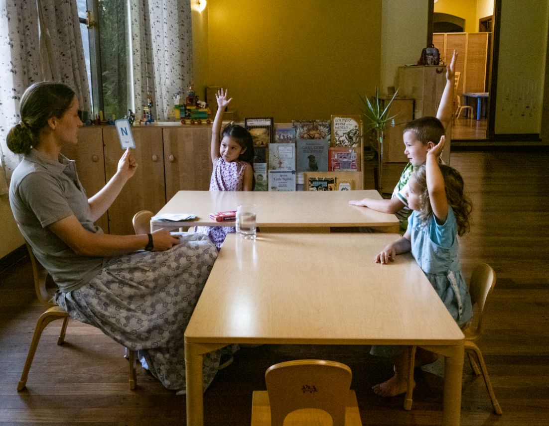 cursos de ingles para ni&ntilde;os en asuncion@2x