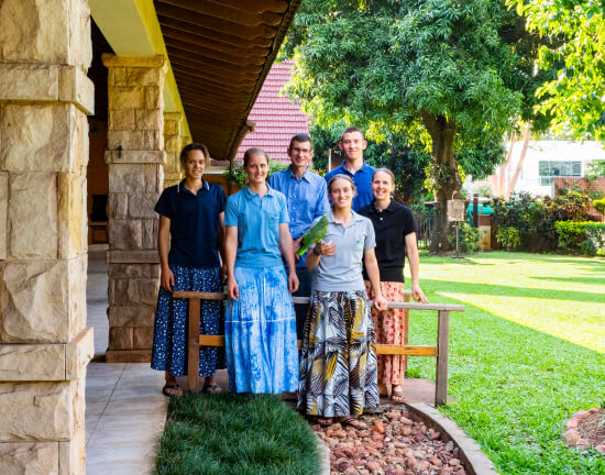 Primavera English Professors - Home